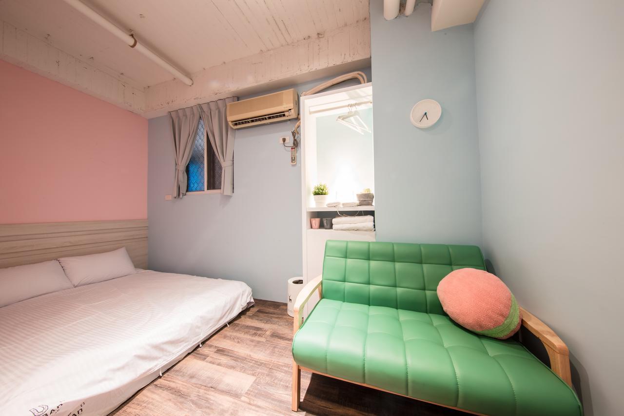Pier 2 Apartment Kaohsiung Exterior photo