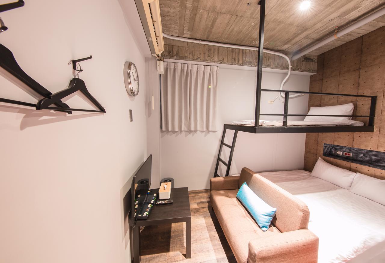 Pier 2 Apartment Kaohsiung Exterior photo